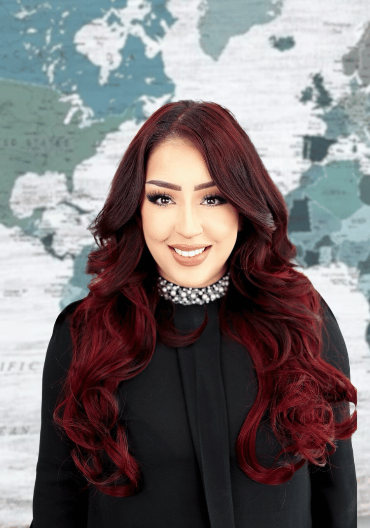 sandra-crop-bg